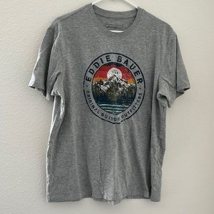Eddie Bauer Short Sleeve Graphic Tee-Shirt